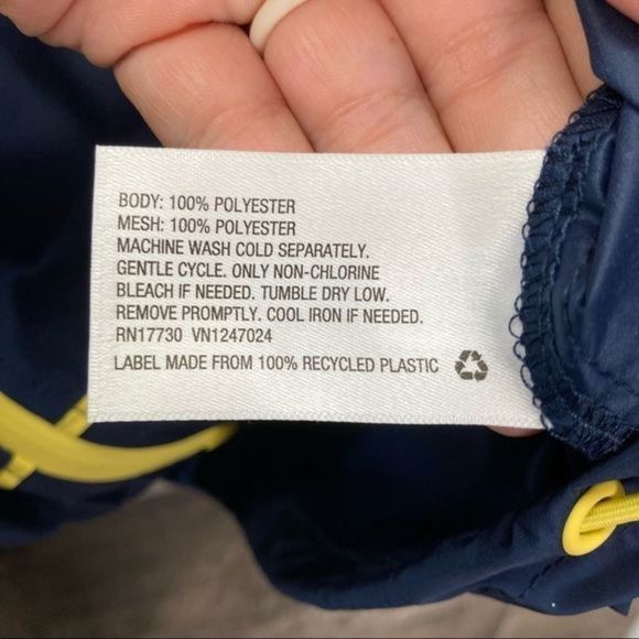 NWT Hunter Target Navy Nylon Zip Up Hooded Vest - Picture 13 of 13